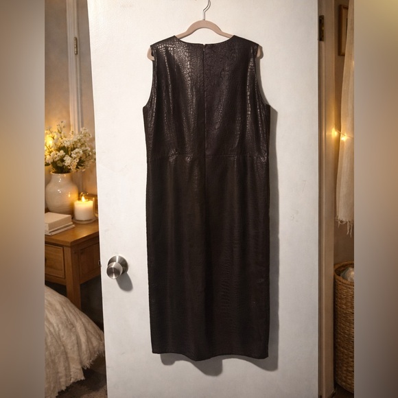 ✨Selene Sport Faux Leather Crocodile Pattern Maxi Dress & Jacket Set Size 2X - Picture 7 of 13